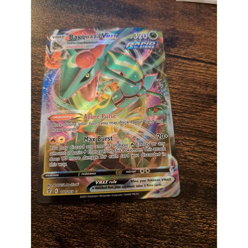 Pokémon Rayquaza VMAX